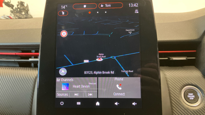 Renault Clio 1.6 E-TECH Hybrid 140 RS Line 5dr Auto Hybrid Hatchback